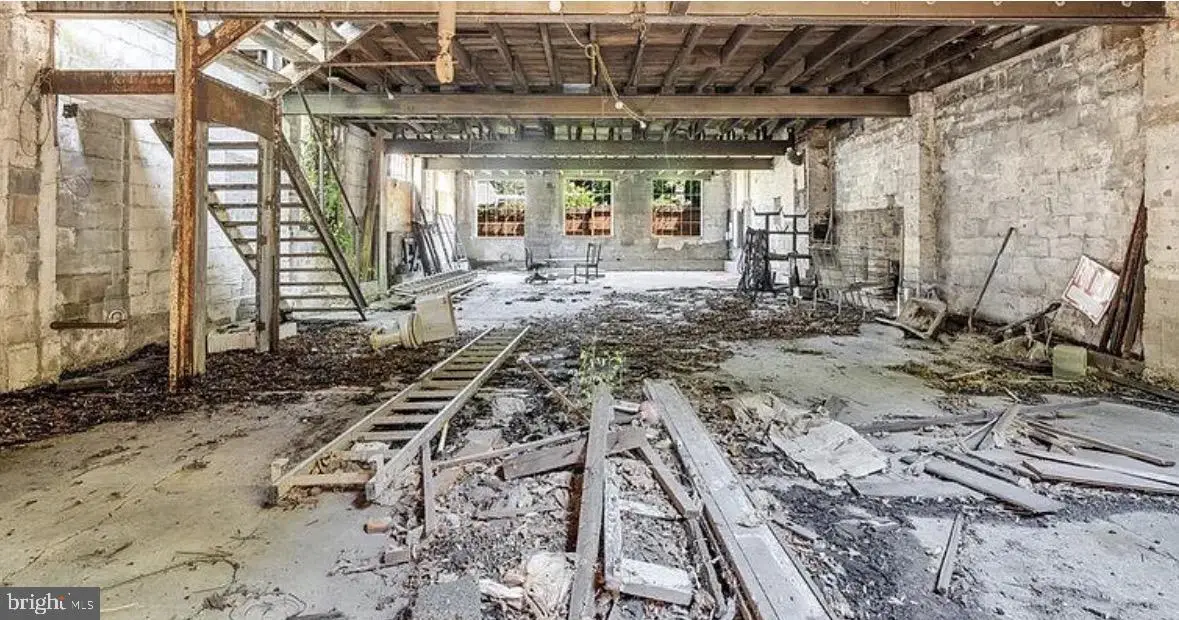 103 Pullen Alley, Trenton, NJ 08611 - #1