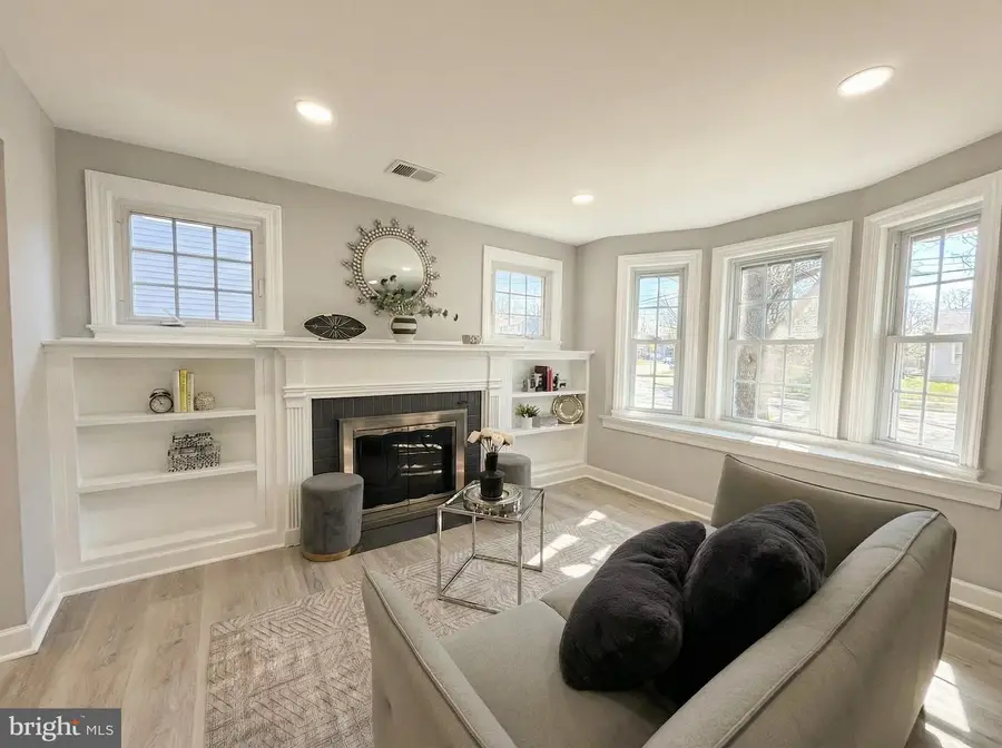 109 Acres Dr, Hamilton, NJ 08690 - #3