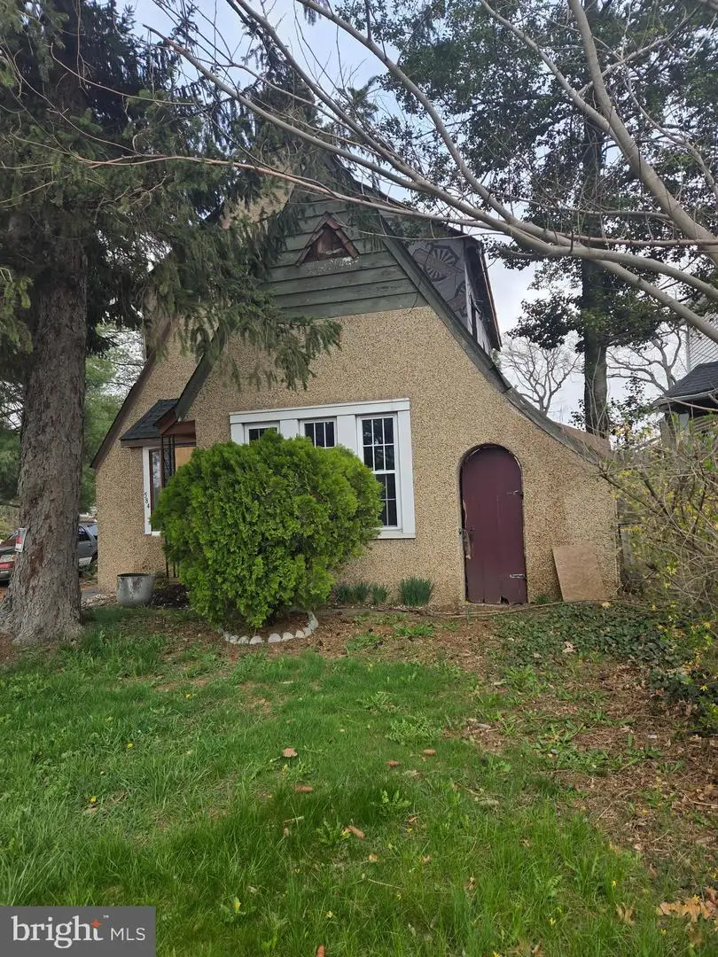 584 Parkway Ave, Ewing, NJ 08618 - #2