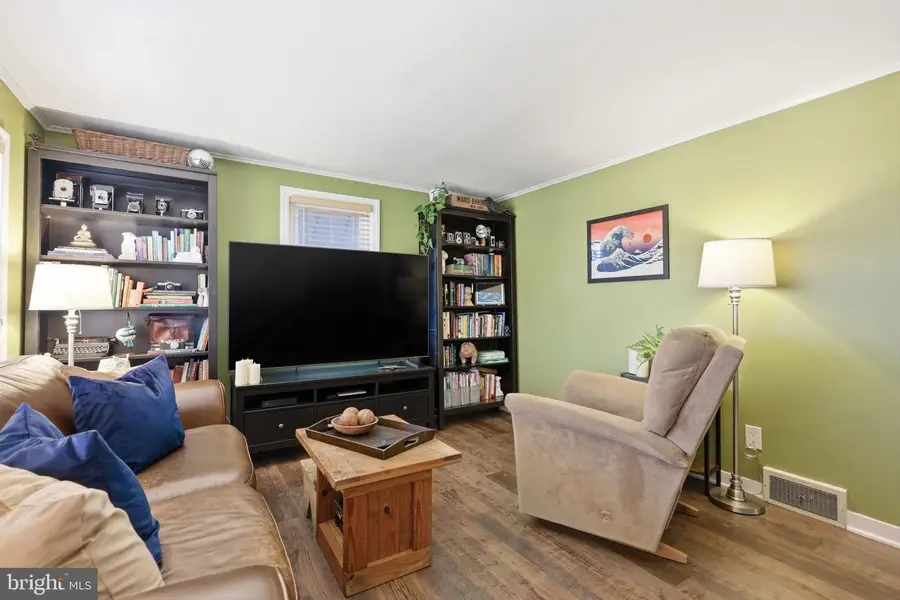 240 Tantum Dr, Hamilton, NJ 08610 - #2