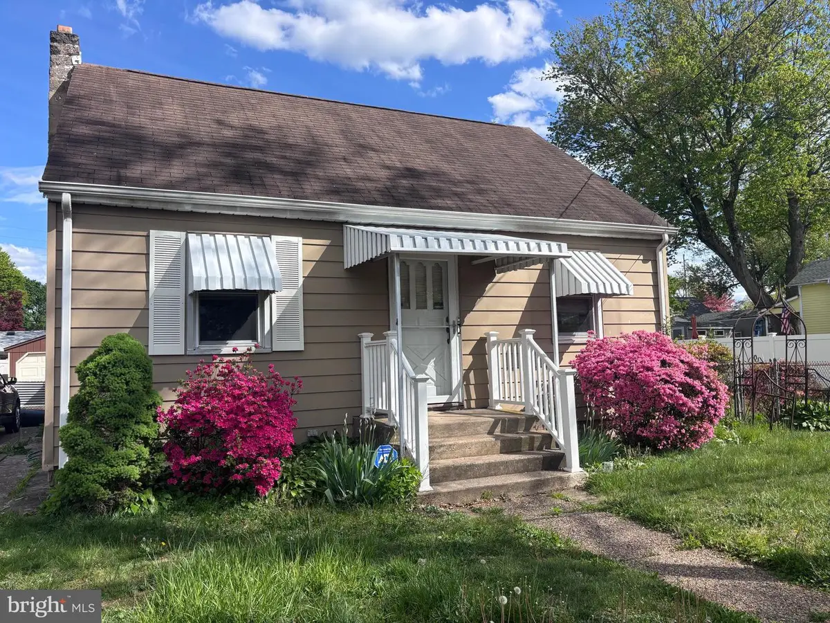 254 Watson Ave, Hamilton, NJ 08610 - #1