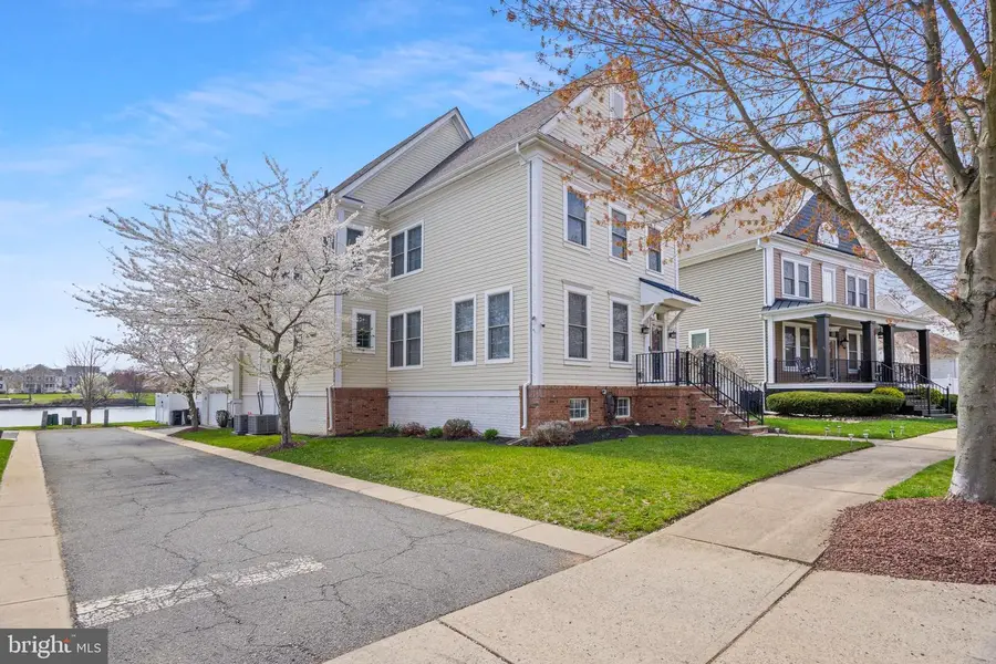 6 Hulse St, Robbinsville, NJ 08691 - #2