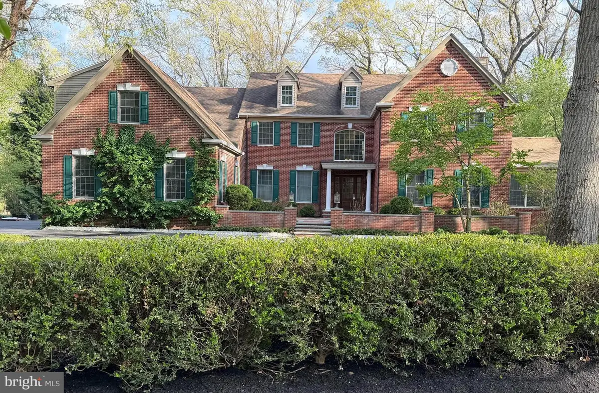 12 Cliffview Ct, Princeton Junction, NJ 08550 - #1