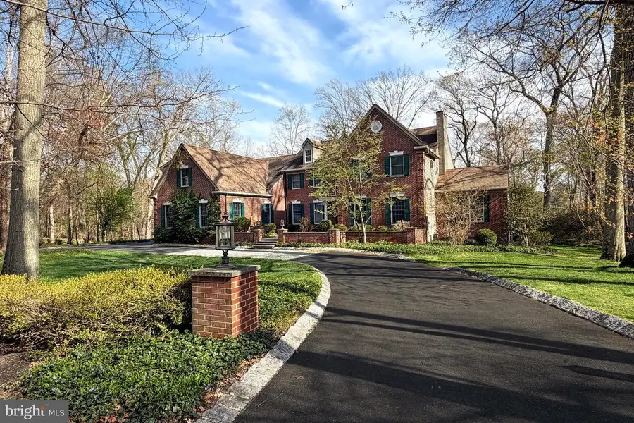 12 Cliffview Ct, Princeton Junction, NJ 08550 - #2