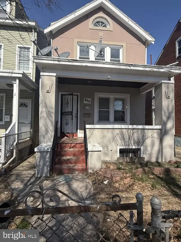 550 Centennial Ave, TRENTON, NJ 08629