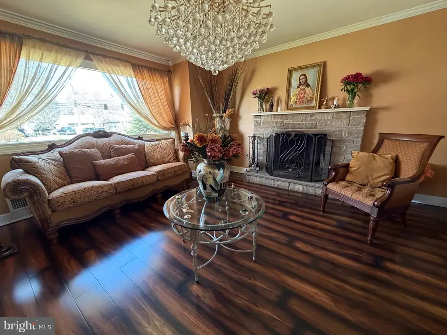 89 Upper Ferry Rd, Ewing, NJ 08628 - #3