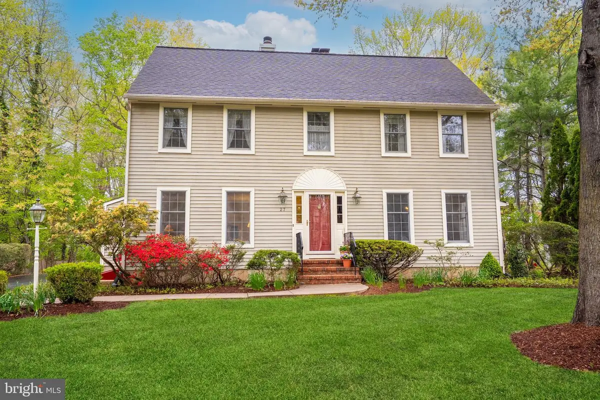 27 Benford Dr, Princeton Junction, NJ 08550 - #1