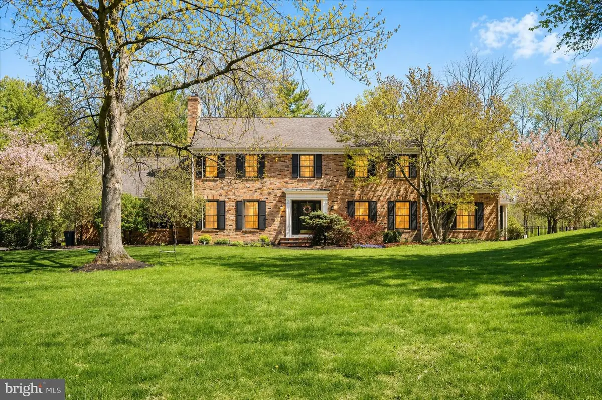 2 Western Pine St, Pennington, NJ 08534 - #1