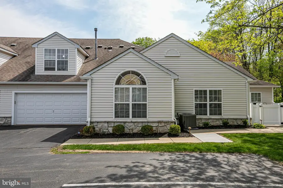 283 Federal Point Blvd, Lawrence, NJ 08648 - #2
