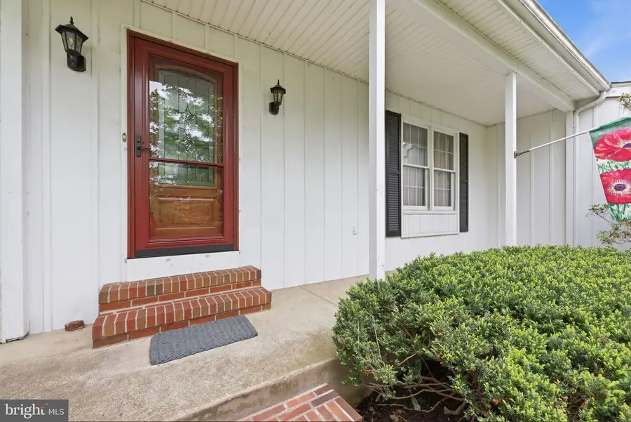 59 Lochatong Rd, Ewing, NJ 08628 - #3