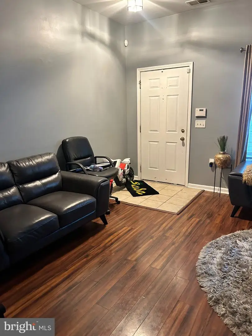 1068 Lamberton St, Trenton, NJ 08611 - #2