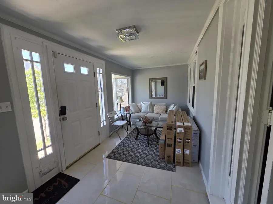 23 Redfern St, Hamilton, NJ 08610 - #3