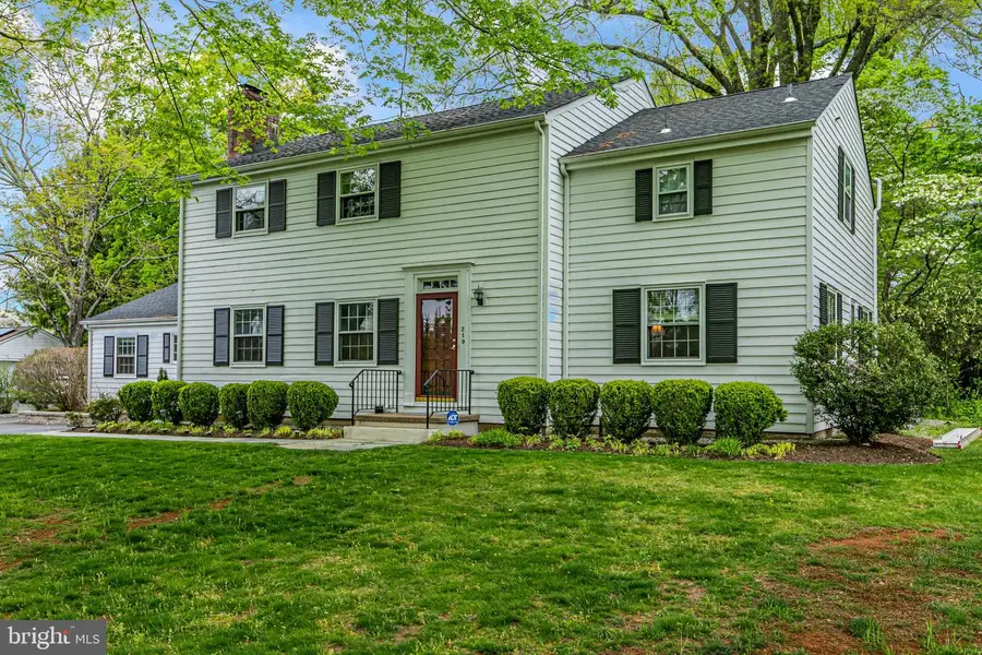 219 Russell Rd, Princeton, NJ 08540 - #2