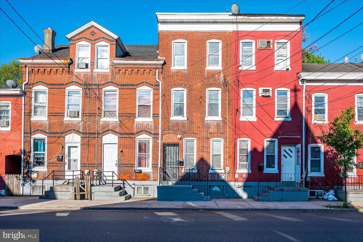 447 1/2 Whittaker Ave, Trenton, NJ 08611 - #1