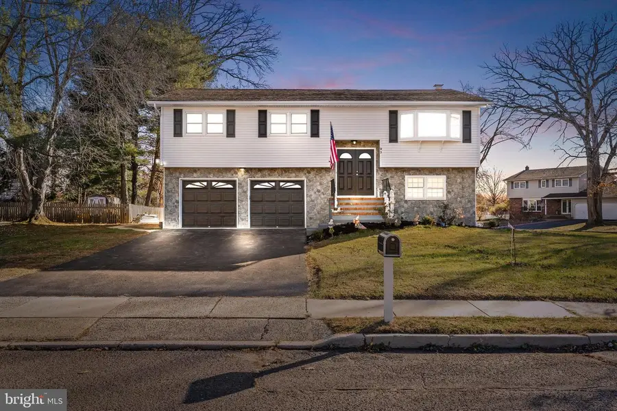 93 Tudor Dr, Hamilton, NJ 08690 - #2