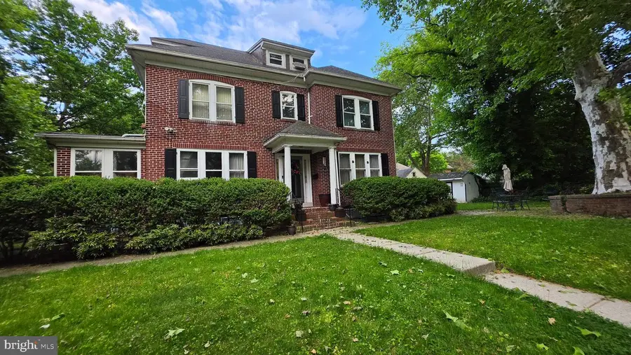 207 Reading Ave, Trenton, NJ 08618 - #3