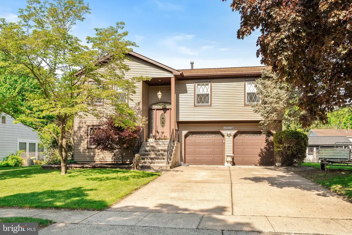 8 Heritage Way, Lawrence, NJ 08648 - #1