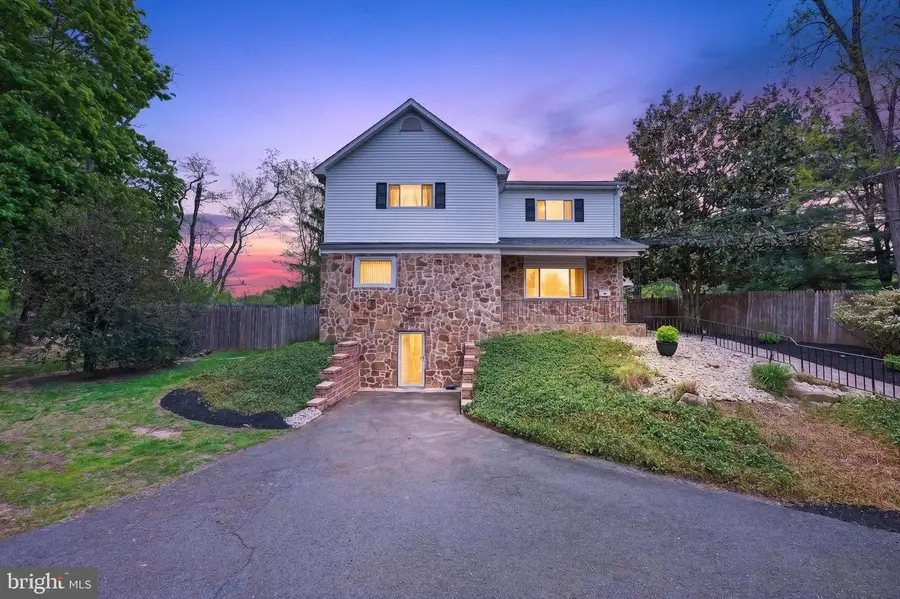 261 Upper Ferry Rd, Ewing, NJ 08560 - #3