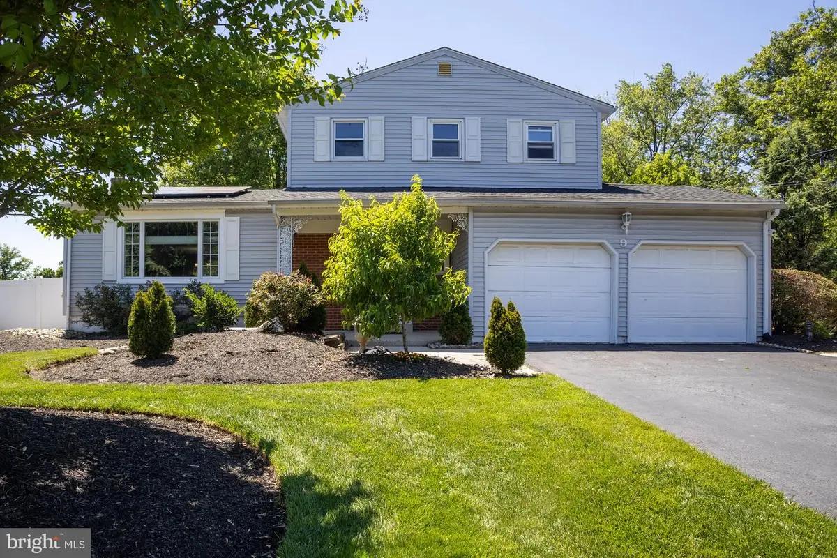 9 Wolfpack Rd, Hamilton, NJ 08619 - #1