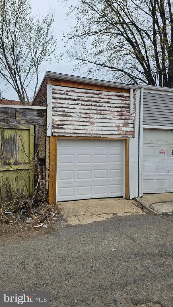 409 Genesee St, Trenton, NJ 08611 - #3