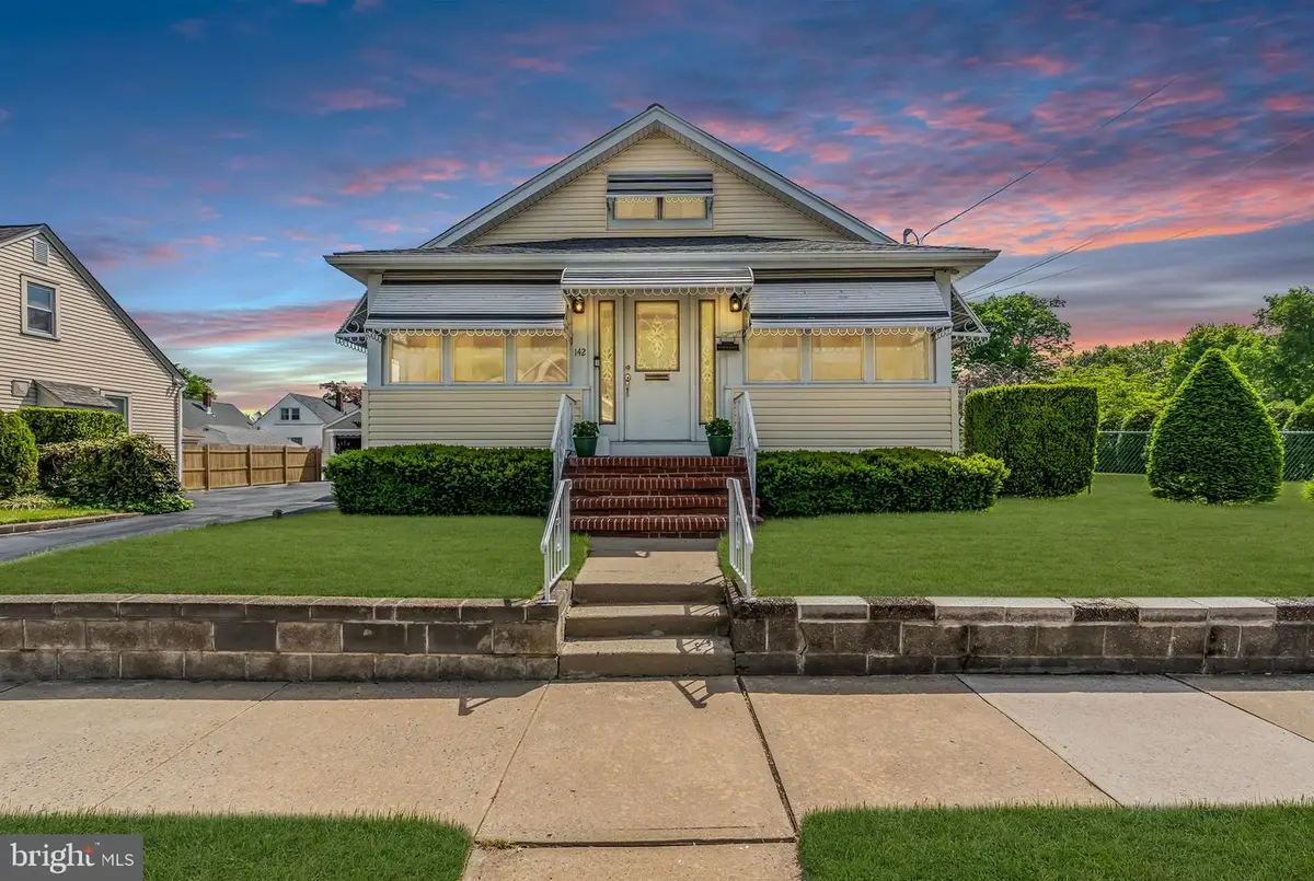142 Reed Ave, Hamilton, NJ 08610 - #1