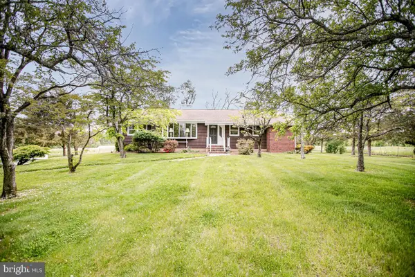 392 Extonville Rd, ALLENTOWN, NJ 08501