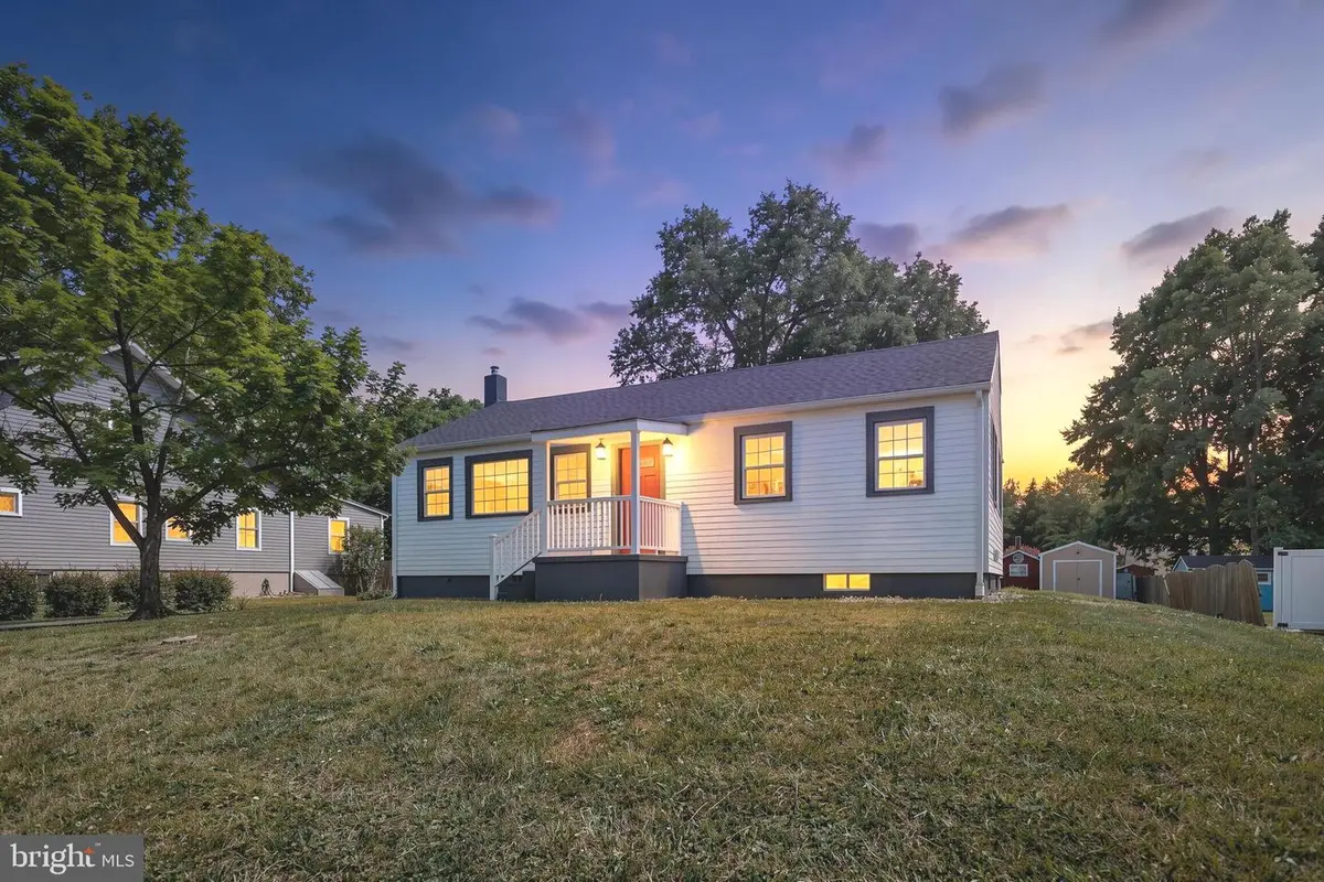54 Wayside Ln, Lawrence, NJ 08648 - #1