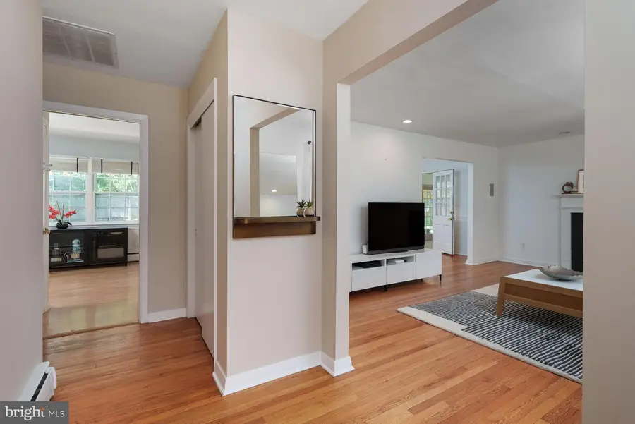 4 Manor Ave, Princeton, NJ 08540 - #2
