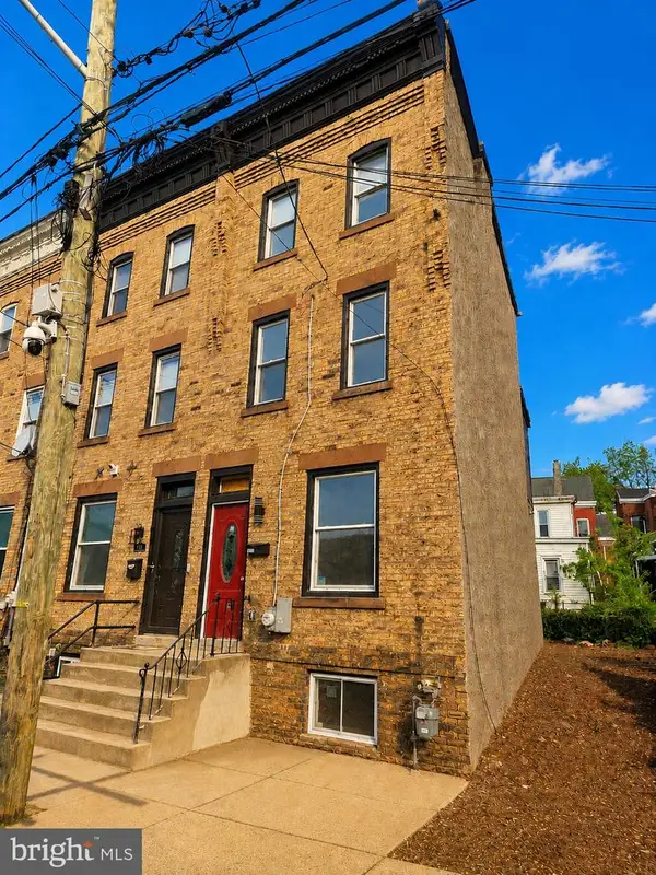 498 Hanover St, TRENTON, NJ 08618