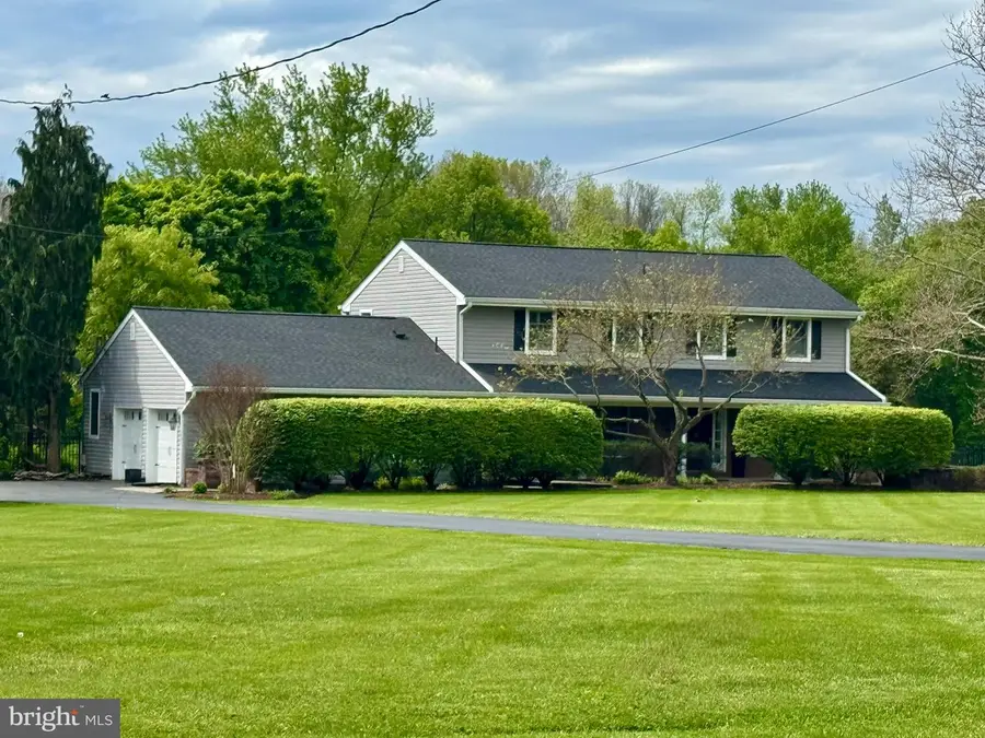 223 Lambertville Hopewell Rd, Hopewell, NJ 08525 - #2
