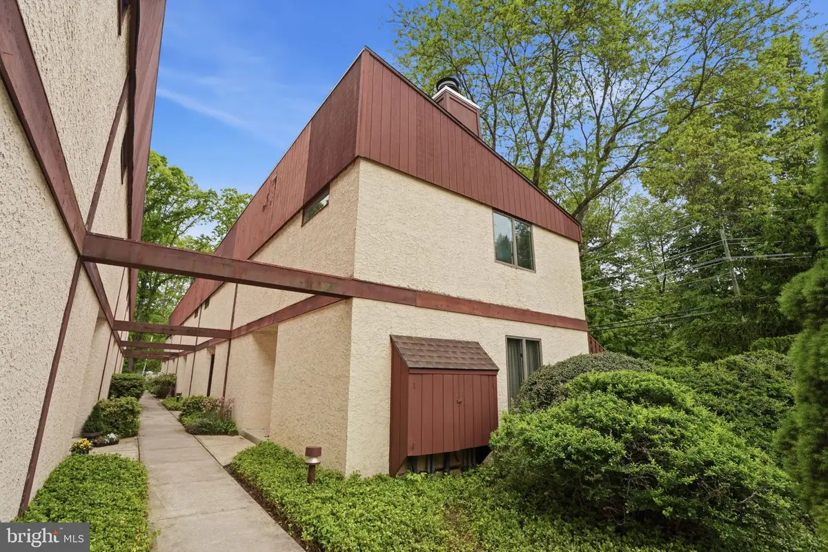 51 Lawrenceville Pennington #202, Lawrenceville, NJ 08648 - #1