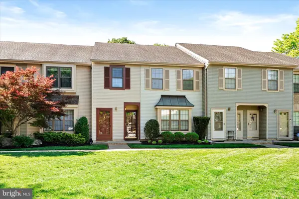 88 Wyndham Pl #88, ROBBINSVILLE, NJ 08691