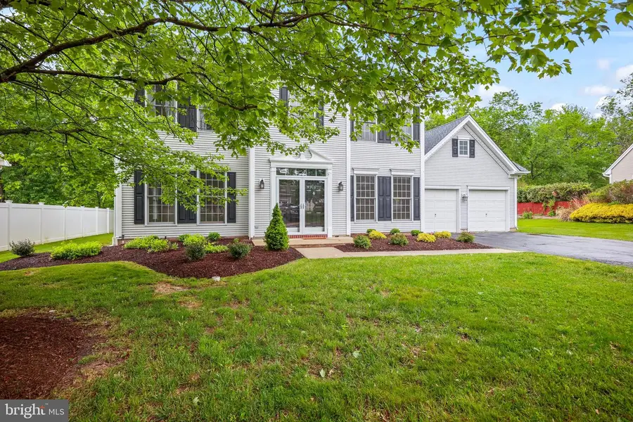 19 Larchmont Ct, Pennington, NJ 08534 - #2