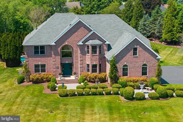 3 Roosevelt Ave, PENNINGTON, NJ 08534