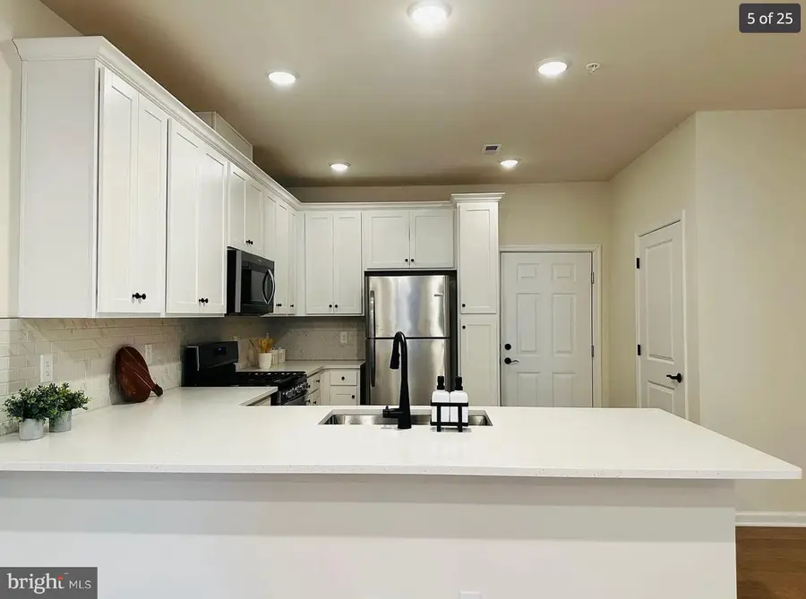 701 Parker Blvd, Princeton Junction, NJ 08550 - #3