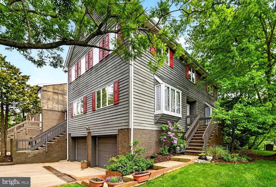 1 Astor Ct, West Windsor, NJ 08540 - #3