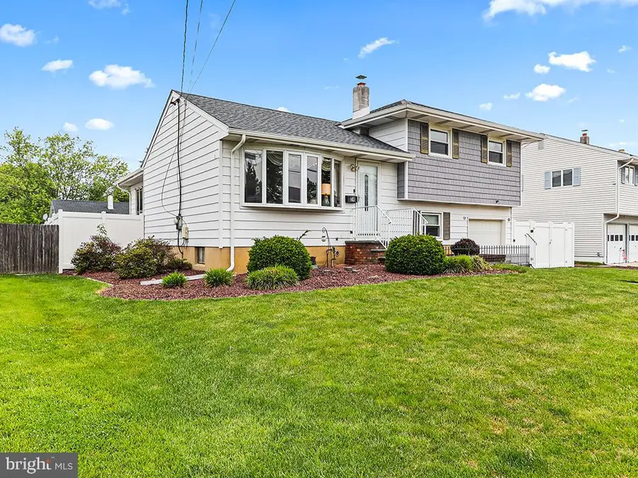 34 Gary Dr, Hamilton, NJ 08690 - #3