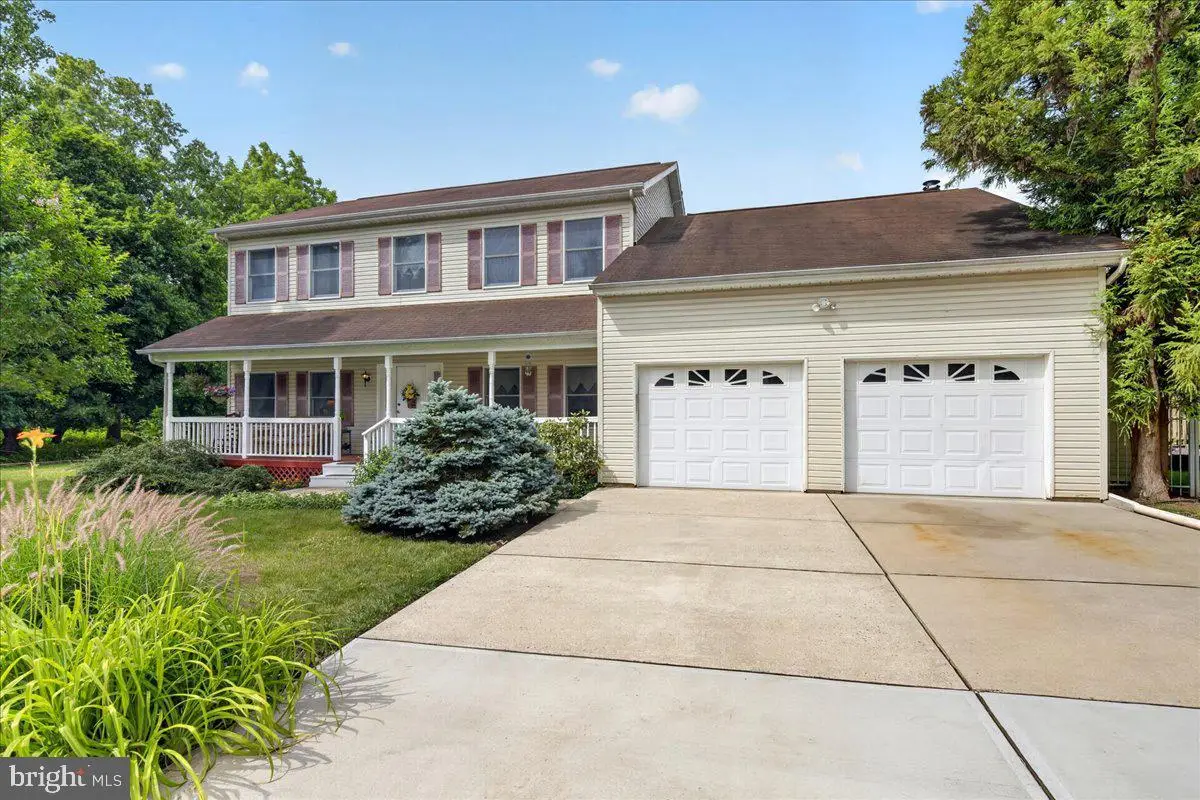 8 Newell Pl, Hopewell, NJ 08525 - #1