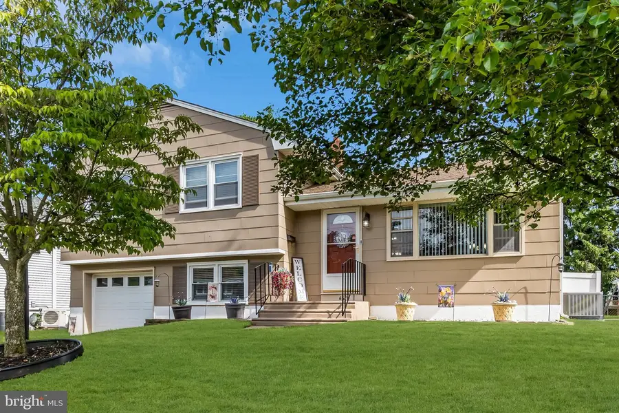 63 Valley View Rd, Hamilton, NJ 08620 - #2