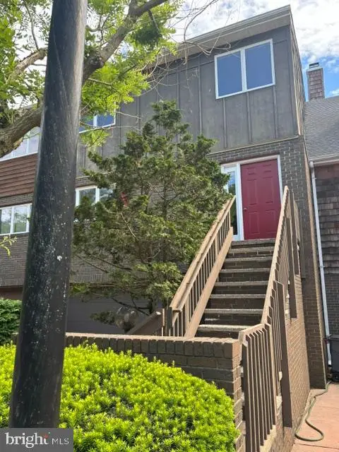 3 Astor Ct, Princeton, NJ 08540 - #1
