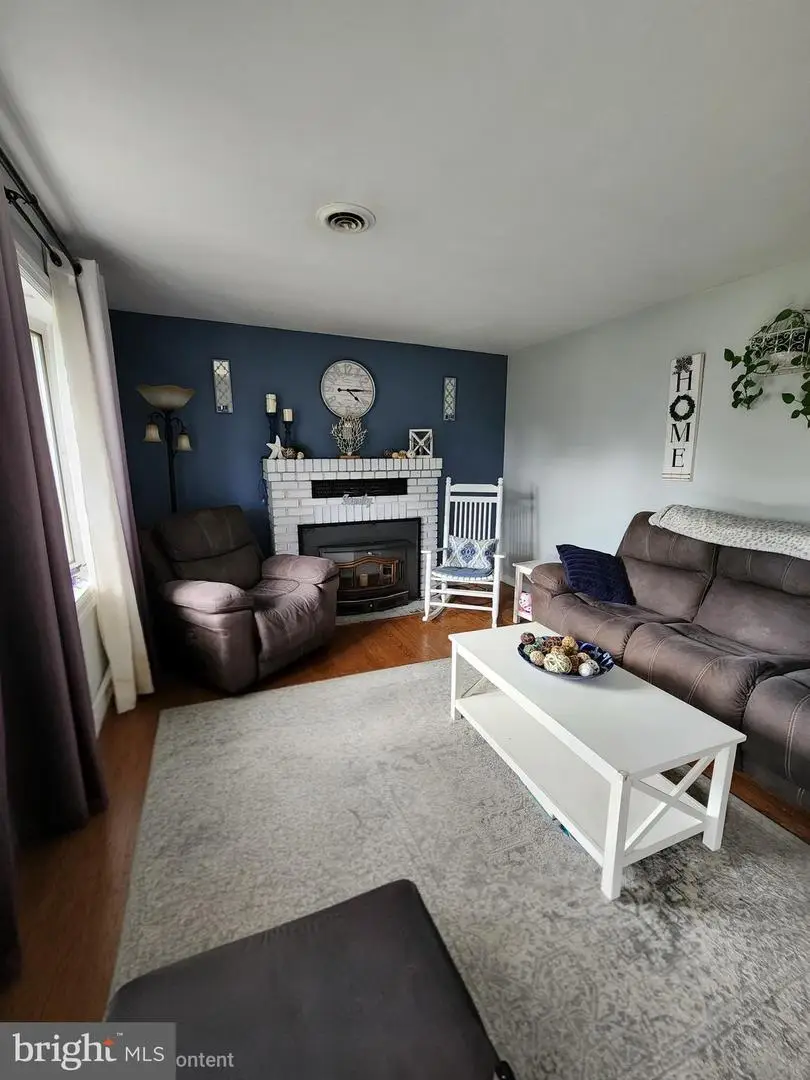 158 Marshall Ave, Hamilton, NJ 08619 - #2