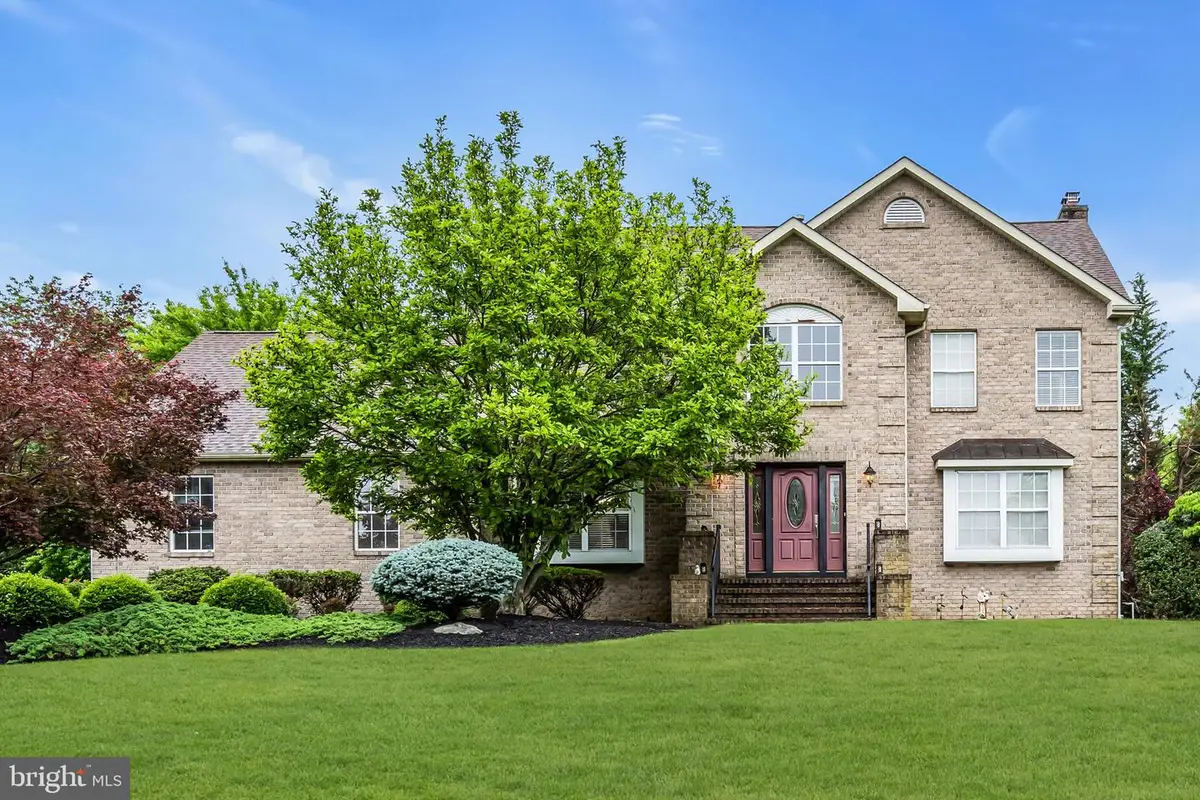 2 Tanager Ln, Robbinsville, NJ 08691 - #1