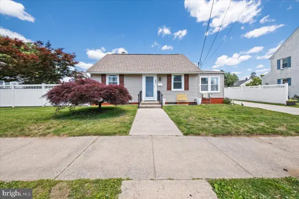 226 Bergen St, HAMILTON, NJ 08610