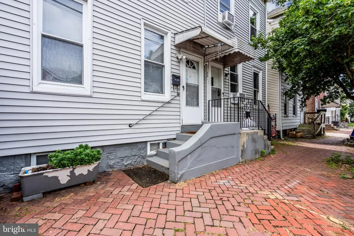661 2nd St, Trenton, NJ 08611 - #1