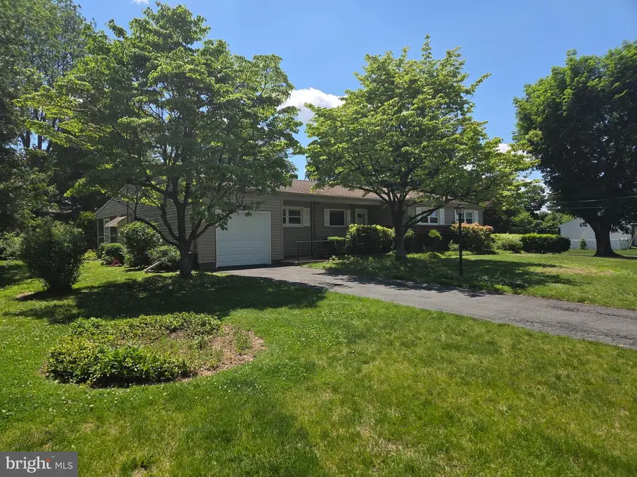 107 Upper Ferry Rd, Ewing, NJ 08628 - #2