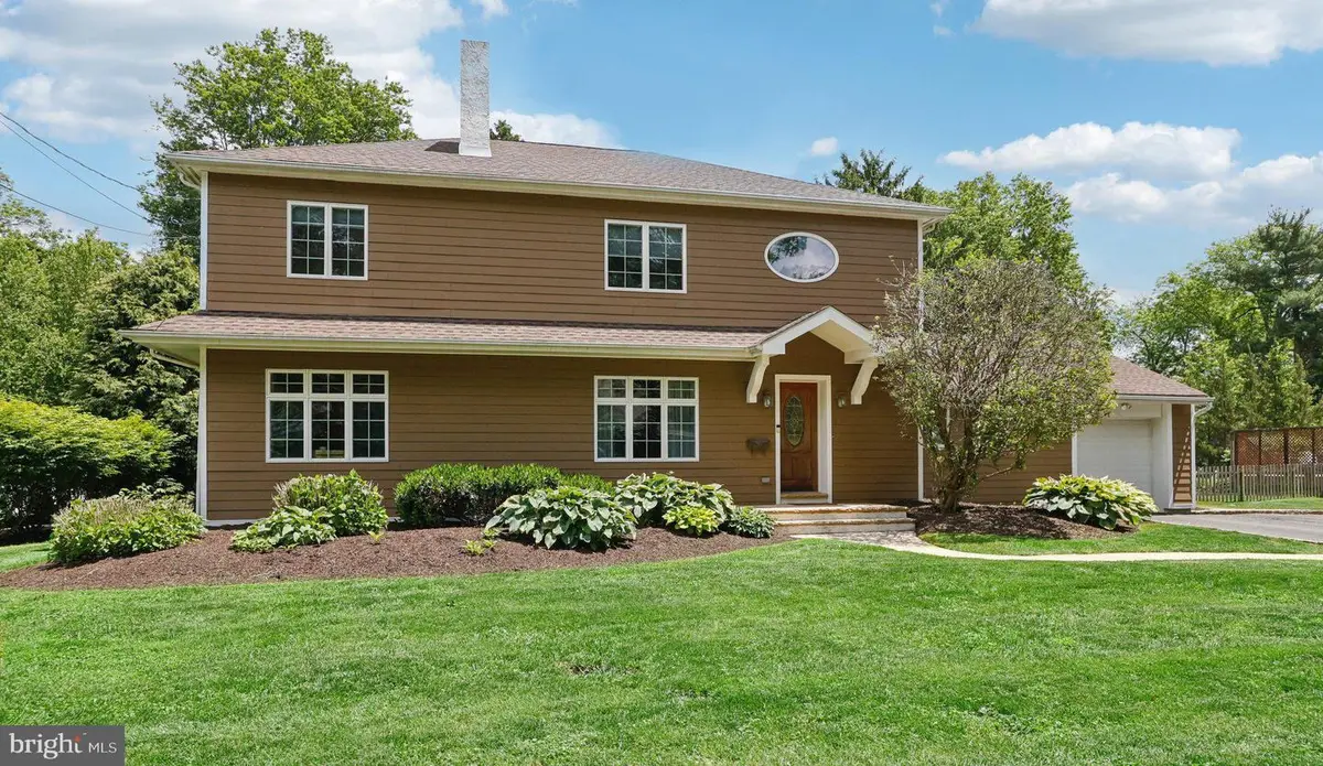 313 Hale St, Pennington, NJ 08534 - #1