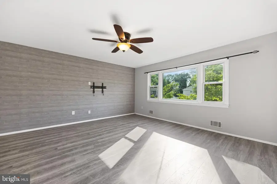 14 Rockwood Ave, Hamilton, NJ 08619 - #3