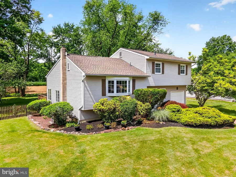 1 Cedar La, East Windsor, NJ 08520 - #2