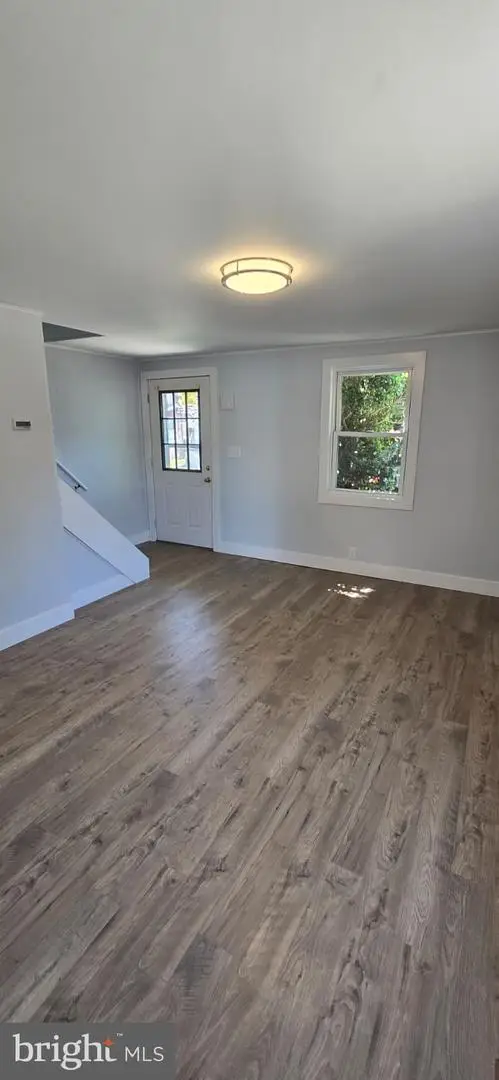 510 Deklyn Ave, Trenton, NJ 08610 - #3