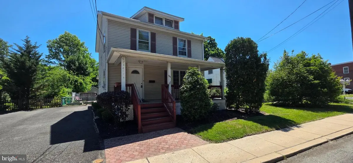 246 Franklin St, Hightstown, NJ 08520 - #1